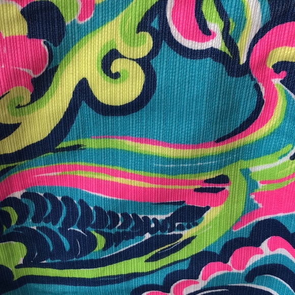 Lilly Pulitzer Magnolia Scallop Hem Side Zip Shorts in Private Island Sz 0-EUC - Picture 3 of 7